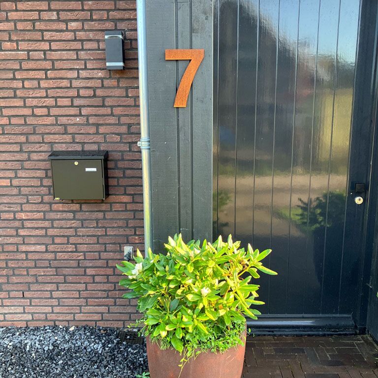 Husnummer af cortenstål 7 - 30 cm
