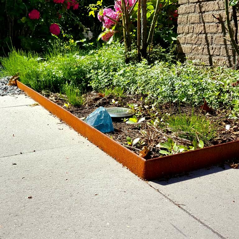 Bedkant af cortenstål valset 23 cm (længde 150 cm)