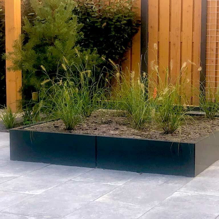 Plantekasse af pulverlakeret stål Miami xxl 160 x 160 cm