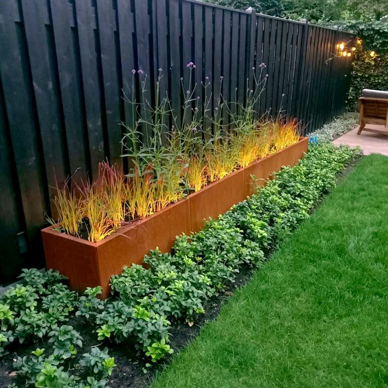 Plantekasse af cortenstål Texas xxl 400 x 50 cm